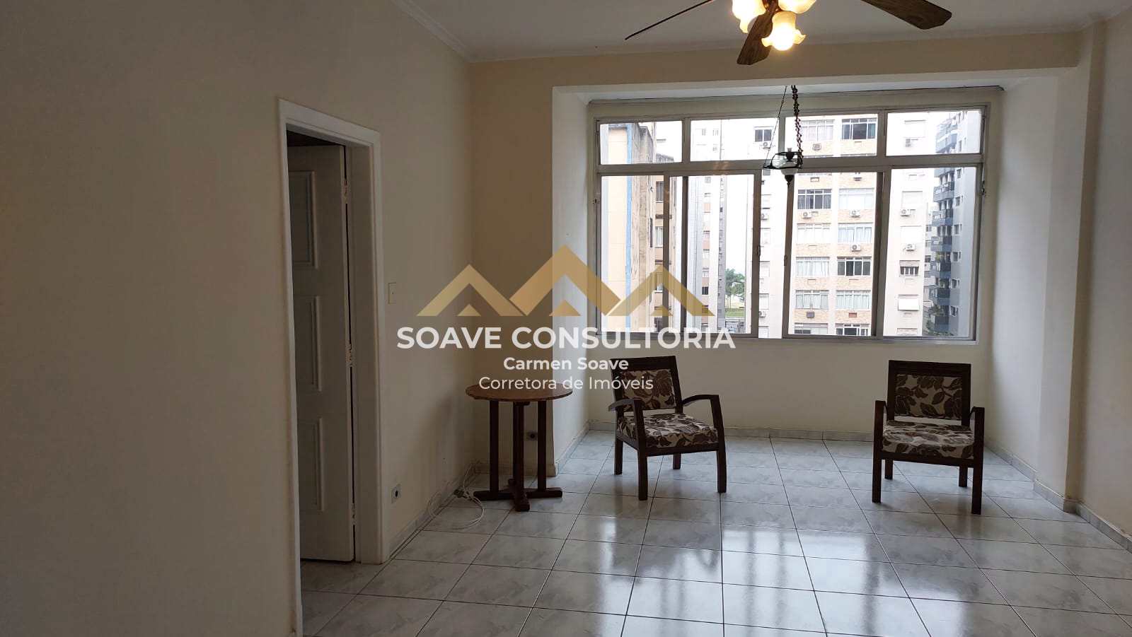 Apartamento à venda com 3 quartos, 150m² - Foto 2