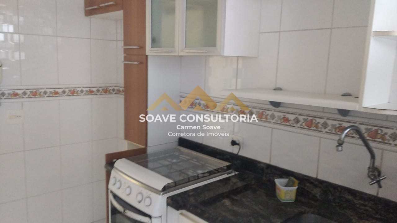 Apartamento à venda com 2 quartos, 70m² - Foto 12