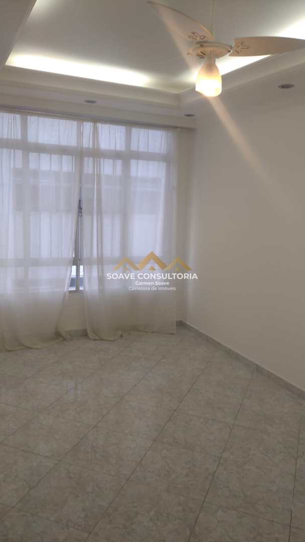 Apartamento à venda com 2 quartos, 70m² - Foto 1