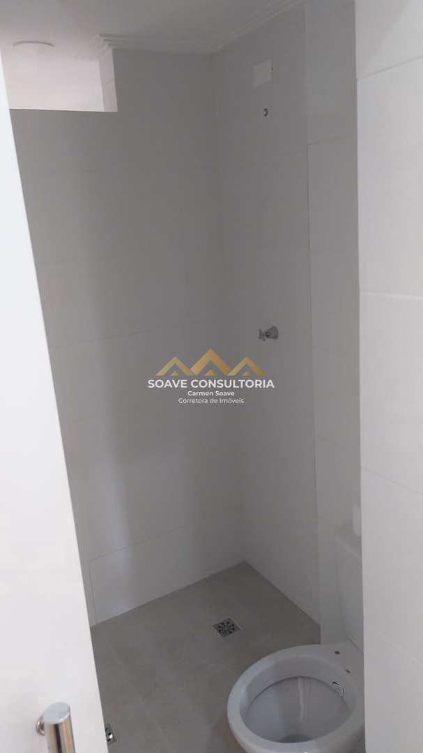 Apartamento à venda com 3 quartos, 140m² - Foto 11