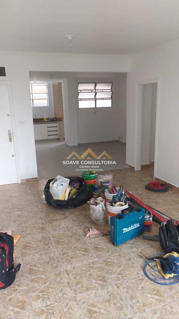 Apartamento à venda com 3 quartos, 140m² - Foto 2