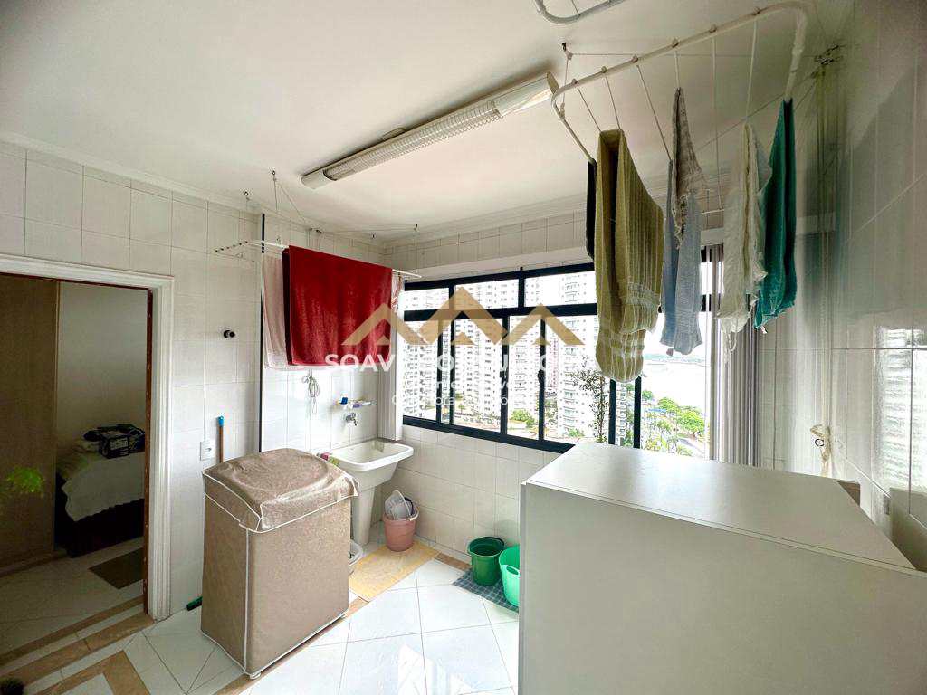 Apartamento à venda com 3 quartos, 202m² - Foto 23