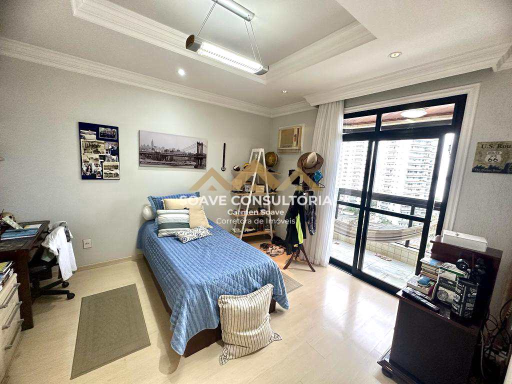 Apartamento à venda com 3 quartos, 202m² - Foto 12