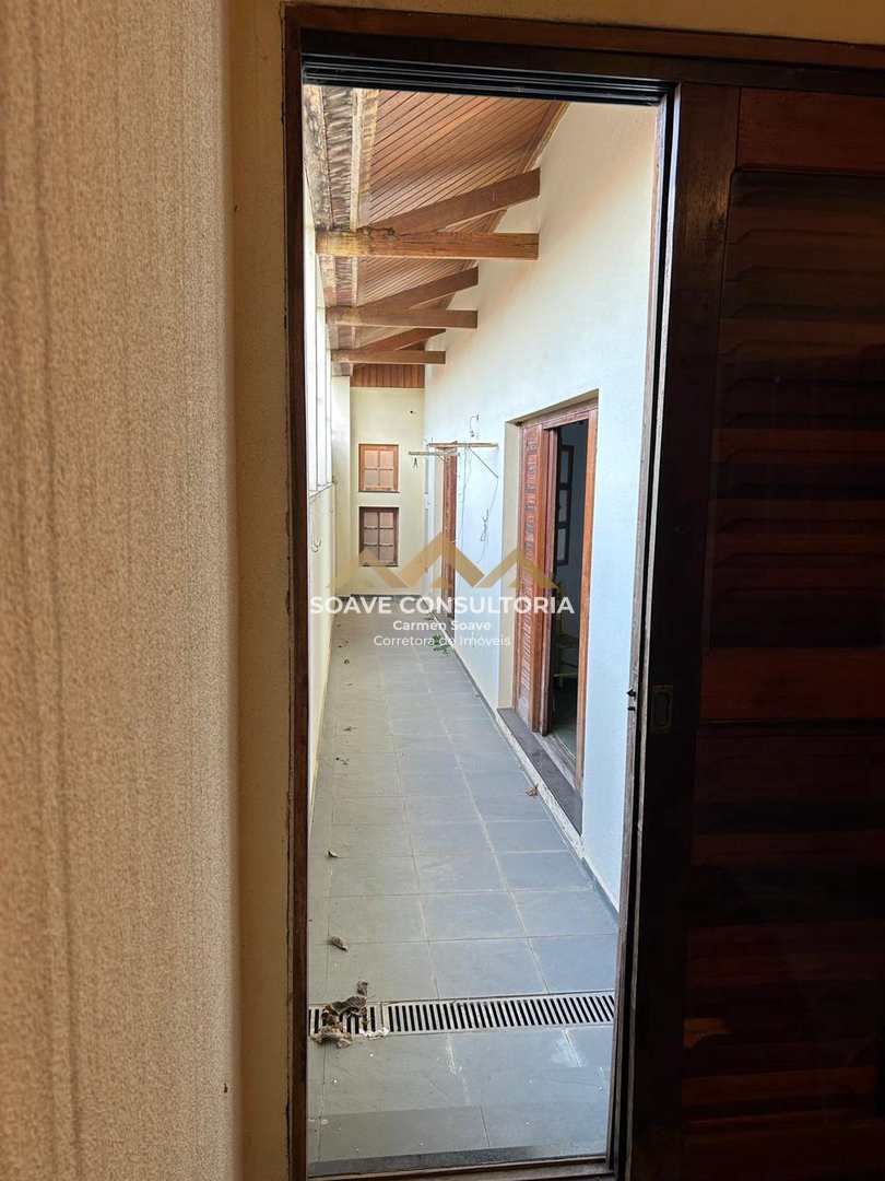 Casa à venda com 3 quartos, 400m² - Foto 20