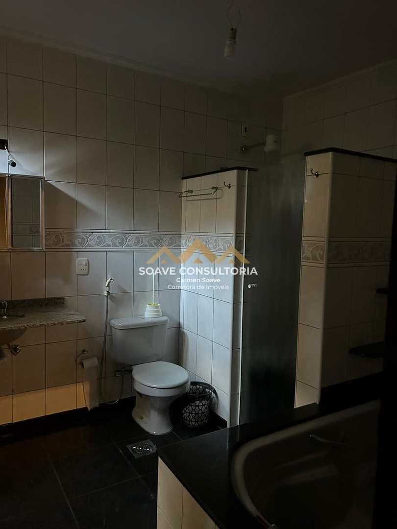 Casa à venda com 3 quartos, 400m² - Foto 16