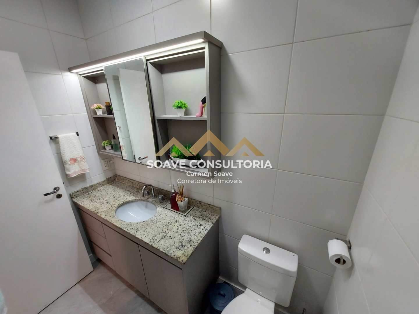 Apartamento à venda com 2 quartos, 70m² - Foto 14