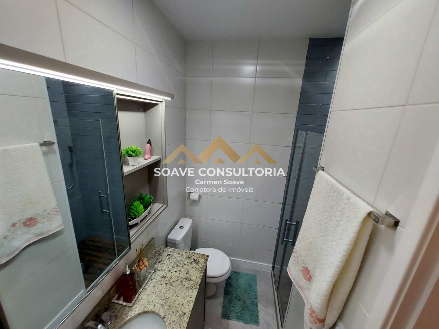 Apartamento à venda com 2 quartos, 70m² - Foto 25