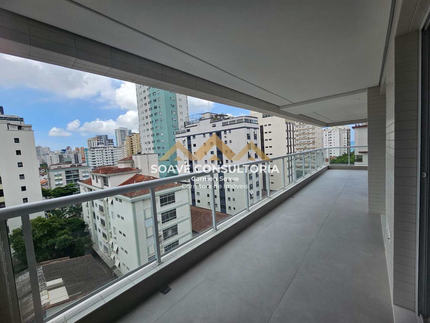 Apartamento à venda com 3 quartos, 133m² - Foto 2