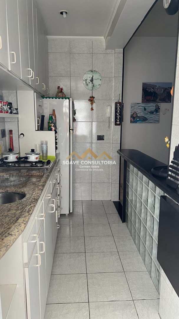 Apartamento à venda com 2 quartos, 65m² - Foto 13