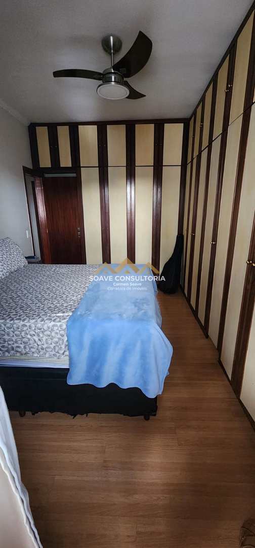 Apartamento à venda com 3 quartos, 137m² - Foto 11