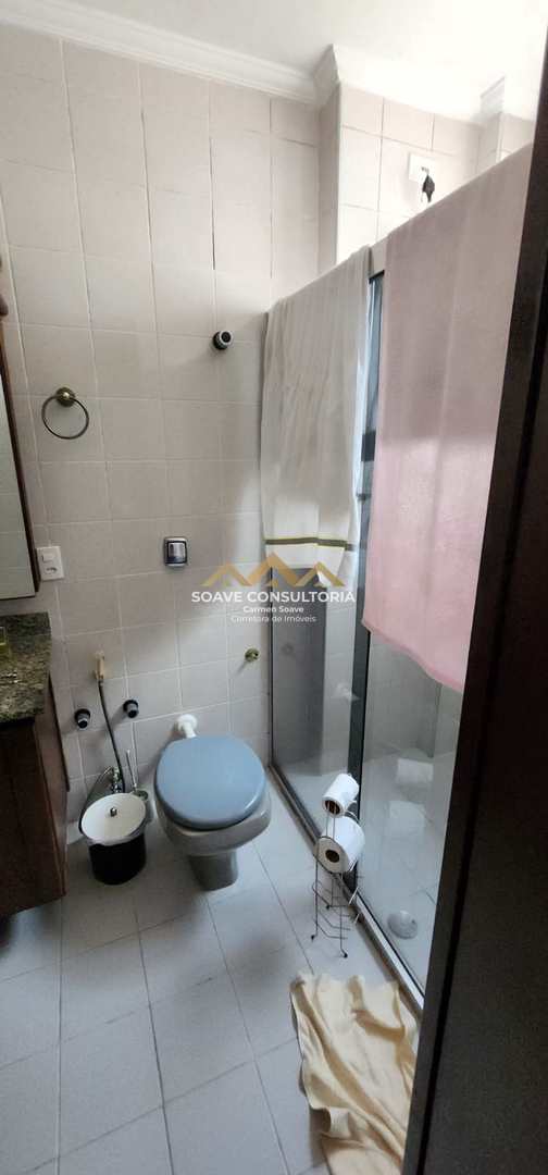 Apartamento à venda com 3 quartos, 137m² - Foto 12