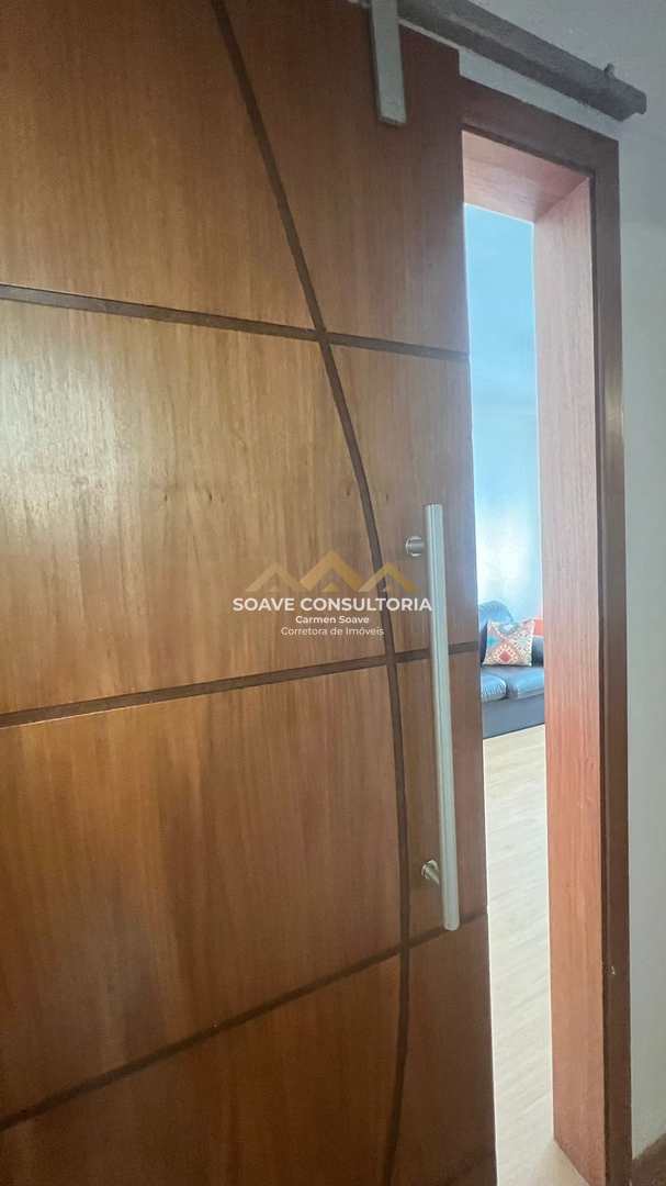 Apartamento à venda com 2 quartos, 74m² - Foto 4