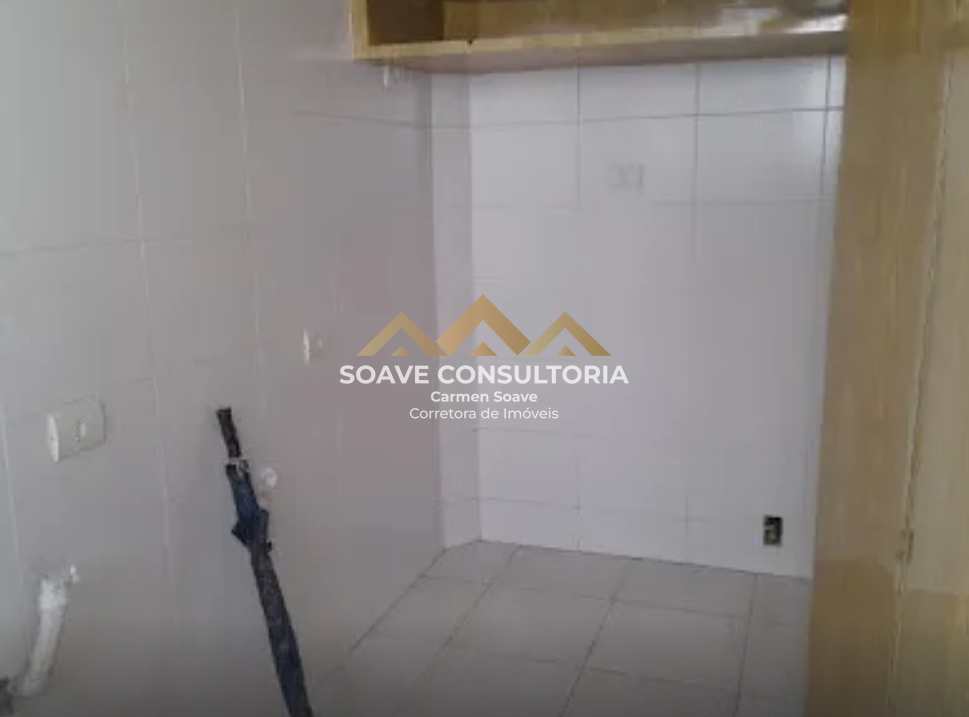 Apartamento à venda com 3 quartos, 145m² - Foto 17