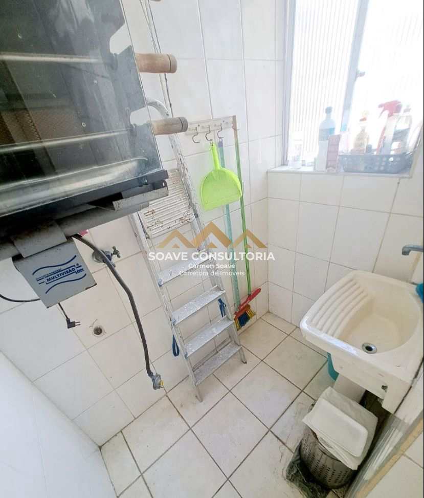 Apartamento à venda com 1 quarto, 42m² - Foto 11