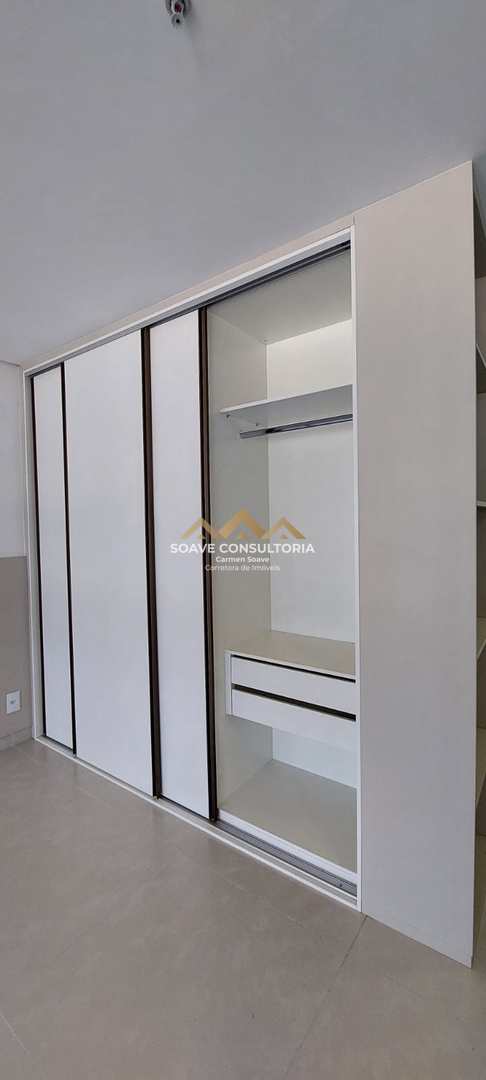 Apartamento à venda com 1 quarto, 42m² - Foto 15