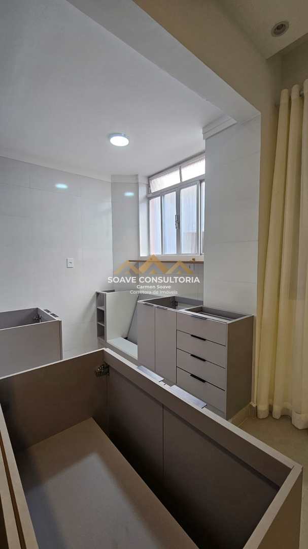 Apartamento à venda com 1 quarto, 45m² - Foto 2