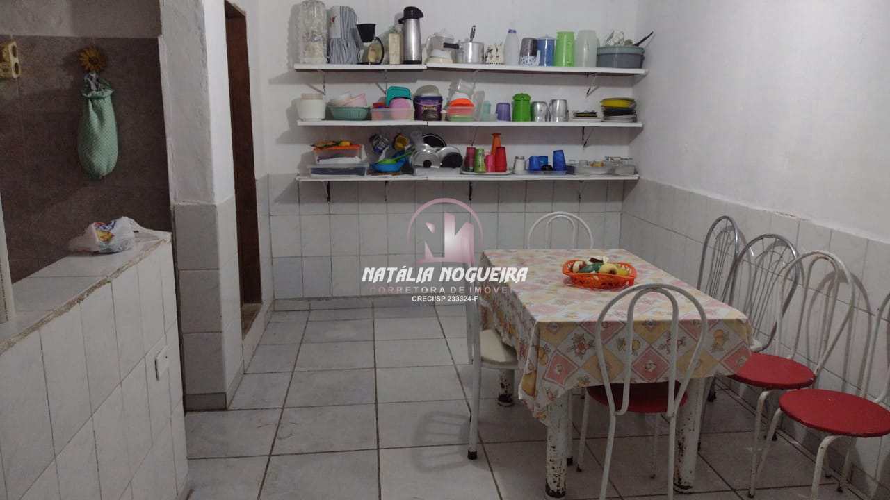 Sobrado à venda com 2 quartos, 250m² - Foto 6