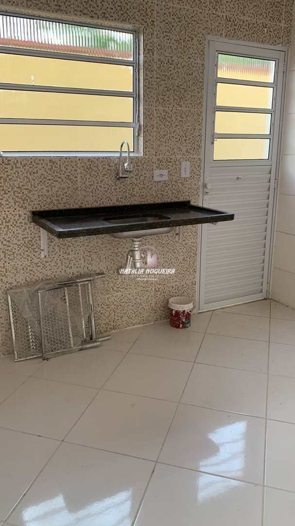 Casa à venda com 2 quartos, 63m² - Foto 13