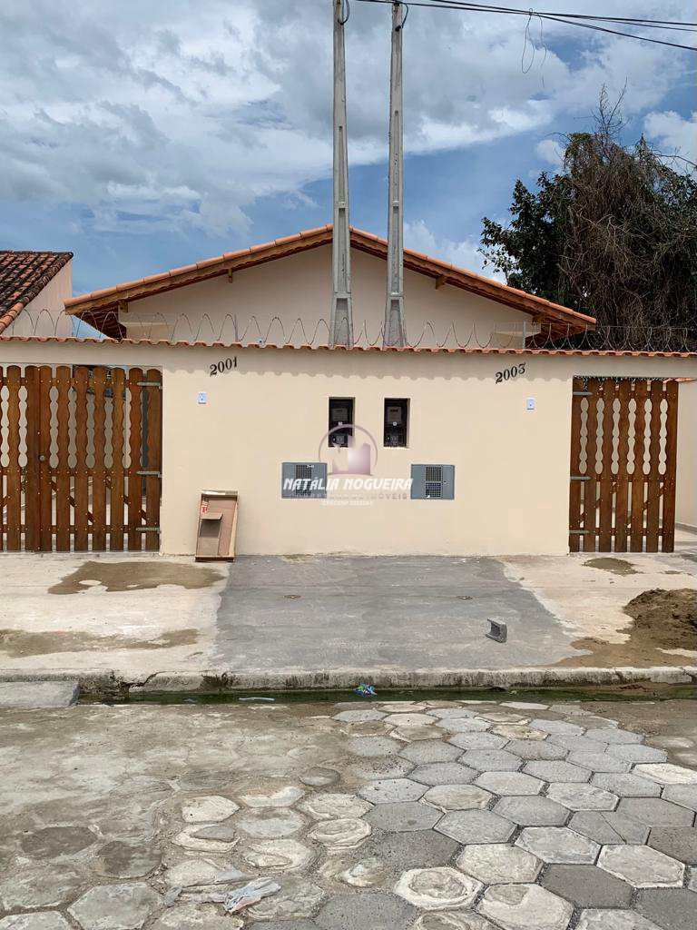 Casa à venda com 2 quartos, 125m² - Foto 1