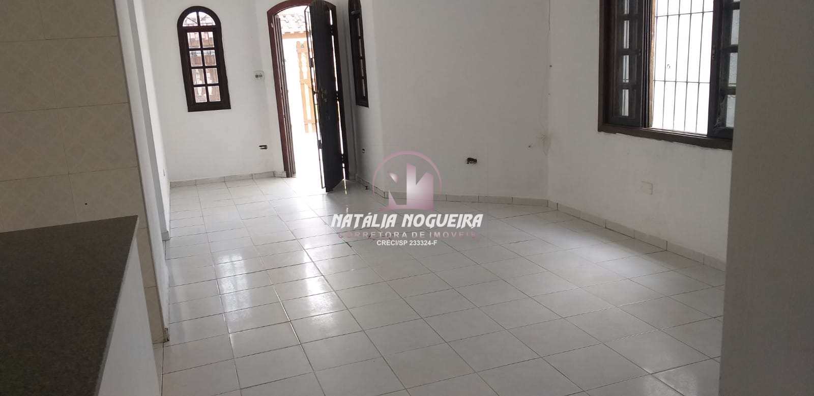 Casa à venda com 3 quartos, 250m² - Foto 10