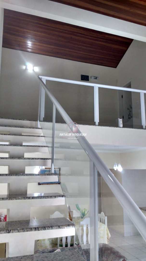 Sobrado à venda com 4 quartos, 240m² - Foto 8