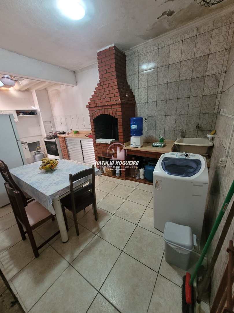 Casa à venda com 2 quartos, 158m² - Foto 7