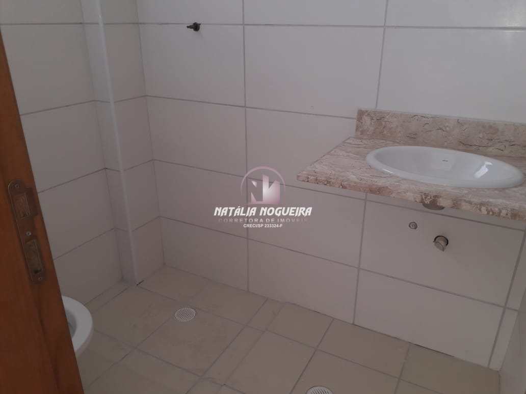 Apartamento à venda com 2 quartos, 70m² - Foto 17