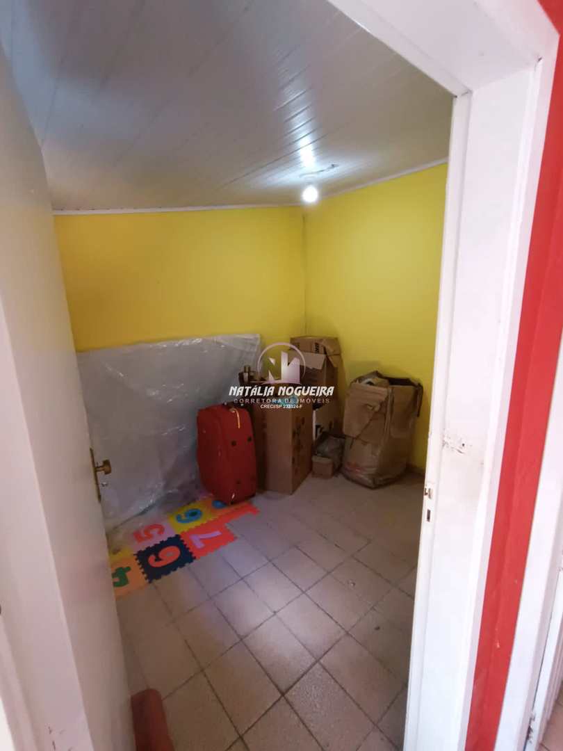 Casa à venda com 2 quartos, 125m² - Foto 13