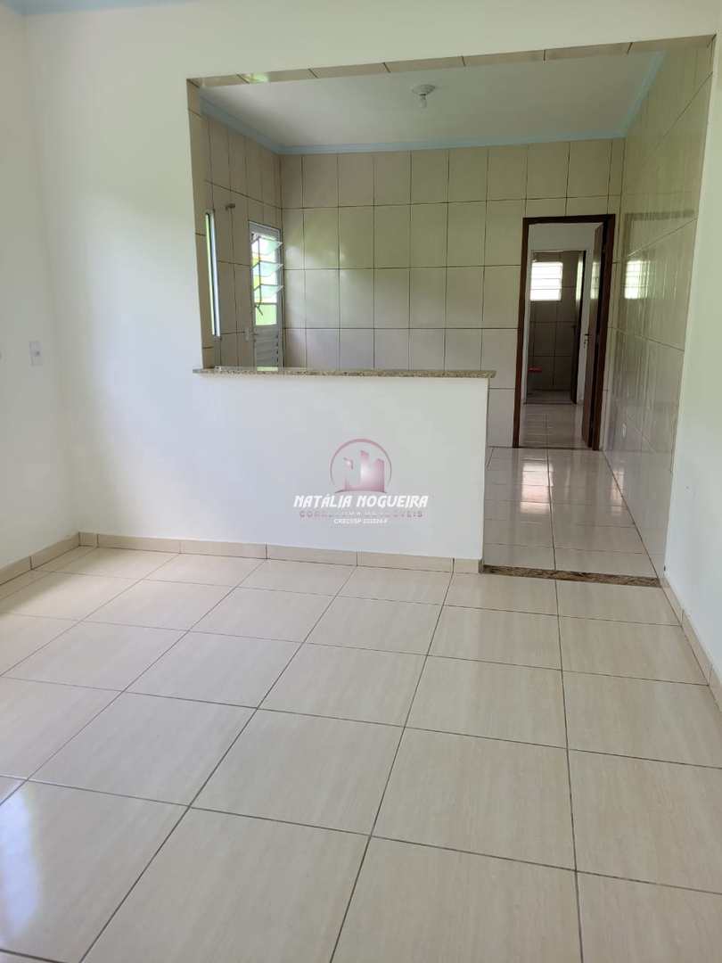 Casa à venda com 2 quartos, 150m² - Foto 14