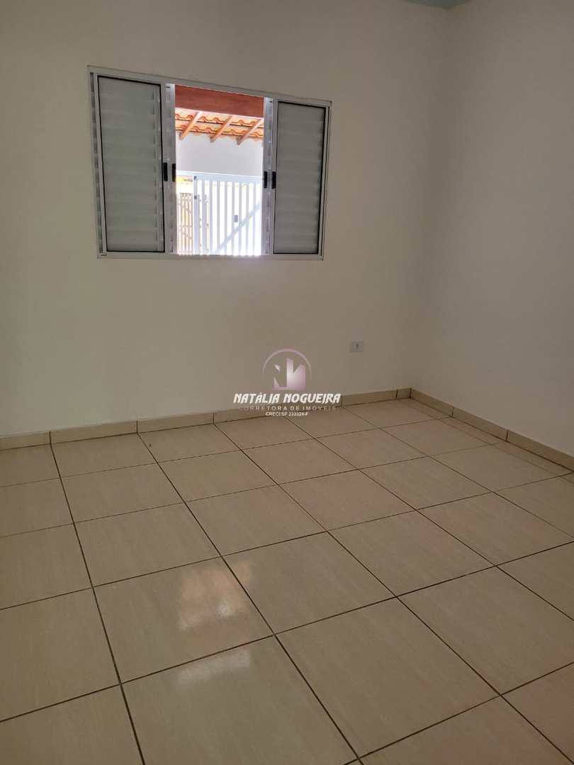 Casa à venda com 2 quartos, 150m² - Foto 12