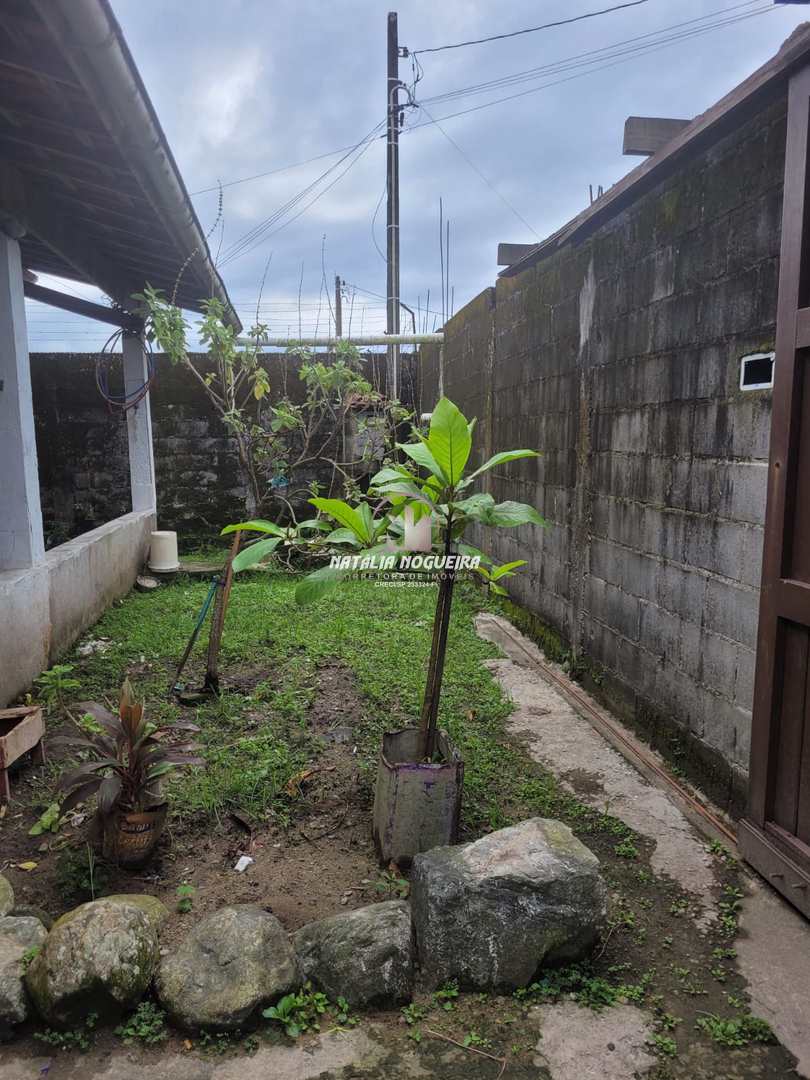 Casa à venda com 2 quartos, 250m² - Foto 4