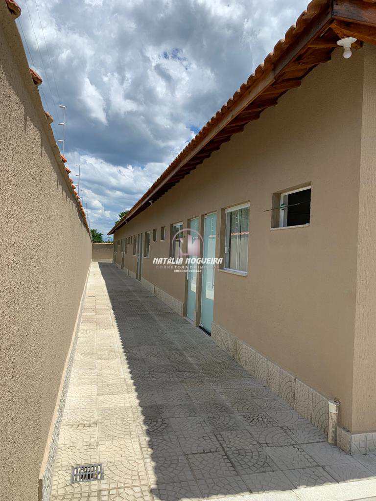 Condomínio no Gaivotas Itanhaém R$169 mil Cod: 949