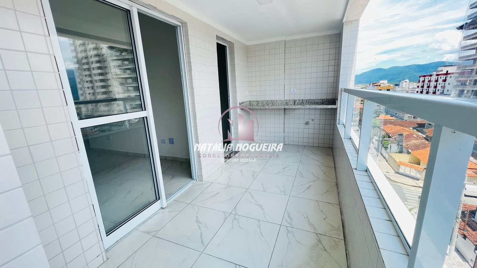 Apartamento à venda com 2 quartos, 67m² - Foto 3