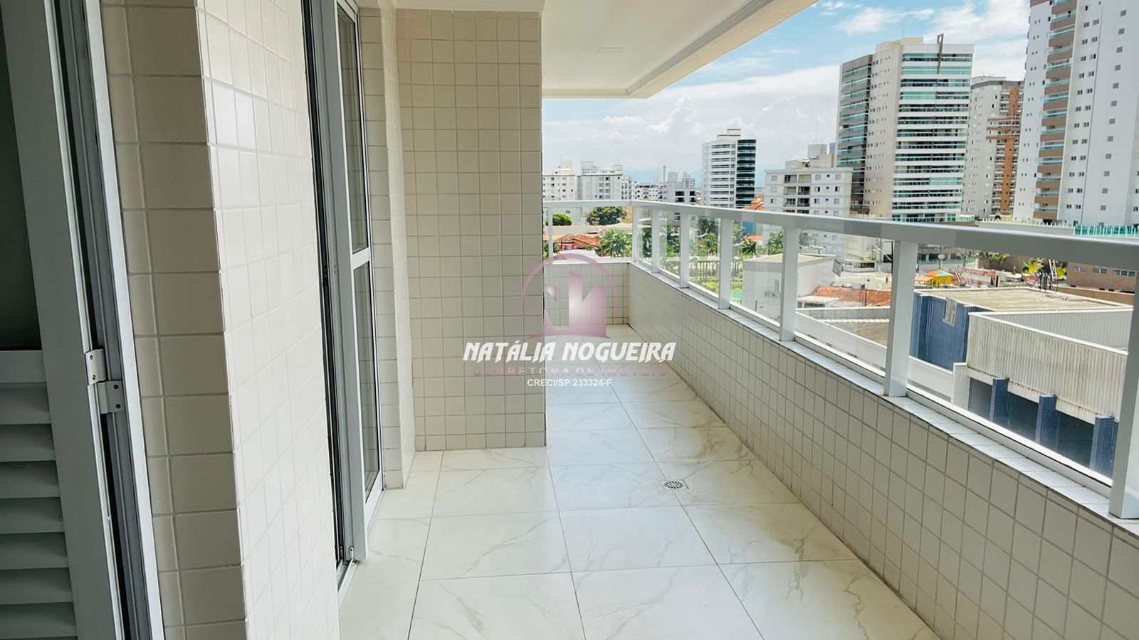 Apartamento à venda com 2 quartos, 67m² - Foto 4