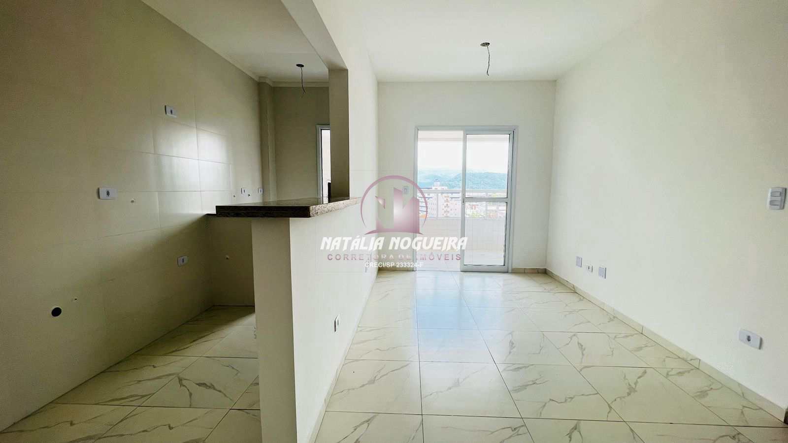 Apartamento à venda com 2 quartos, 67m² - Foto 1