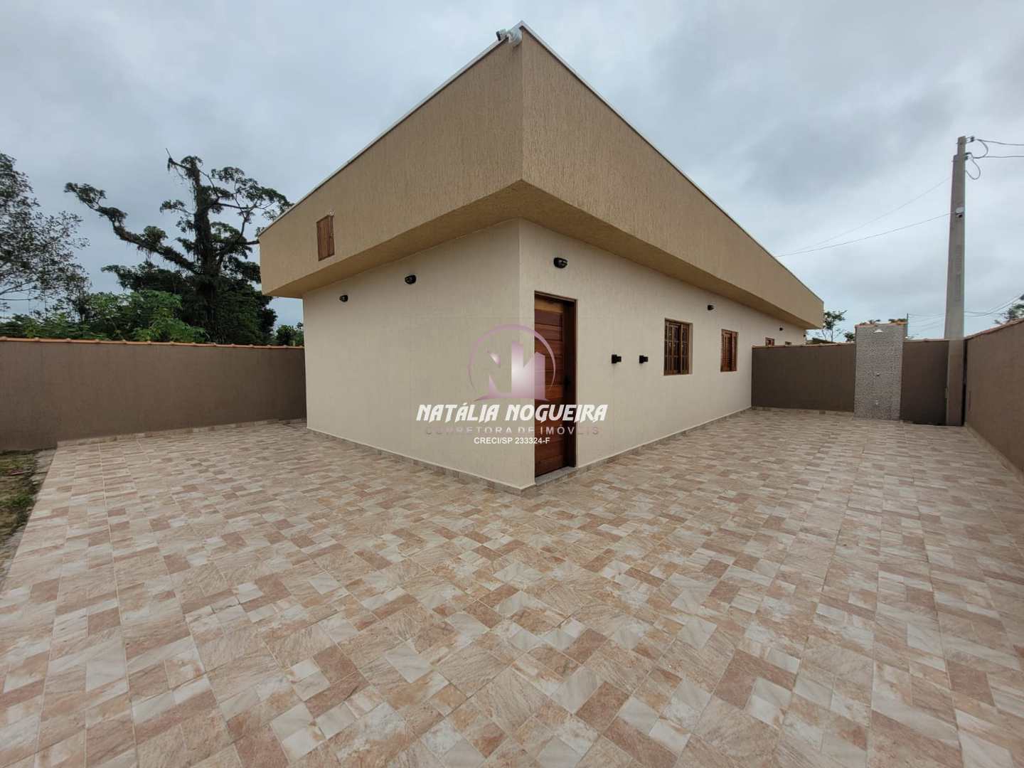 Casa à venda com 2 quartos, 126m² - Foto 3