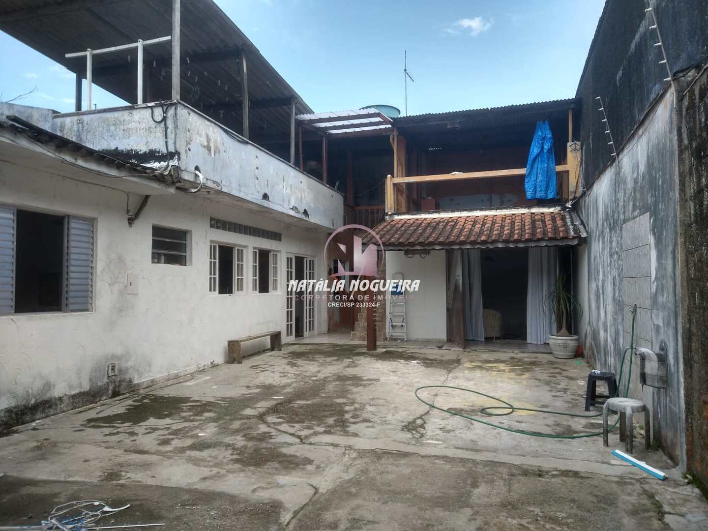 Casa à venda com 4 quartos, 192m² - Foto 9