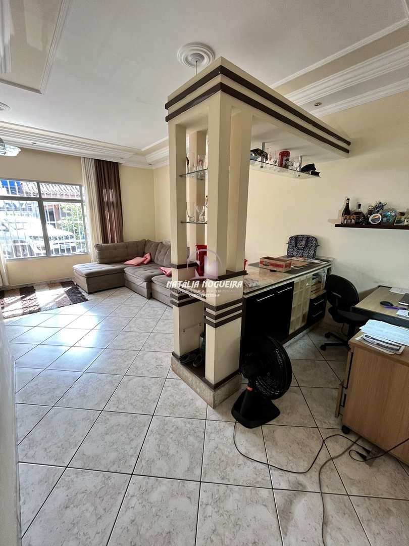 Casa à venda com 3 quartos, 500m² - Foto 9