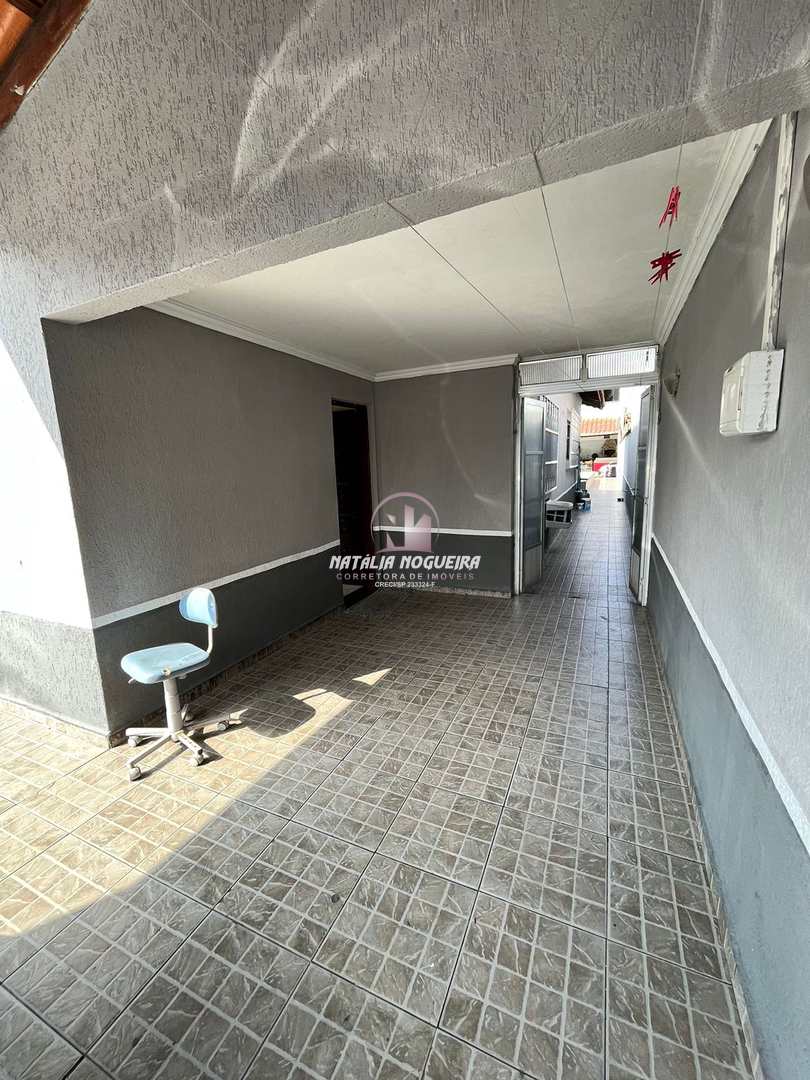 Casa à venda com 3 quartos, 500m² - Foto 28