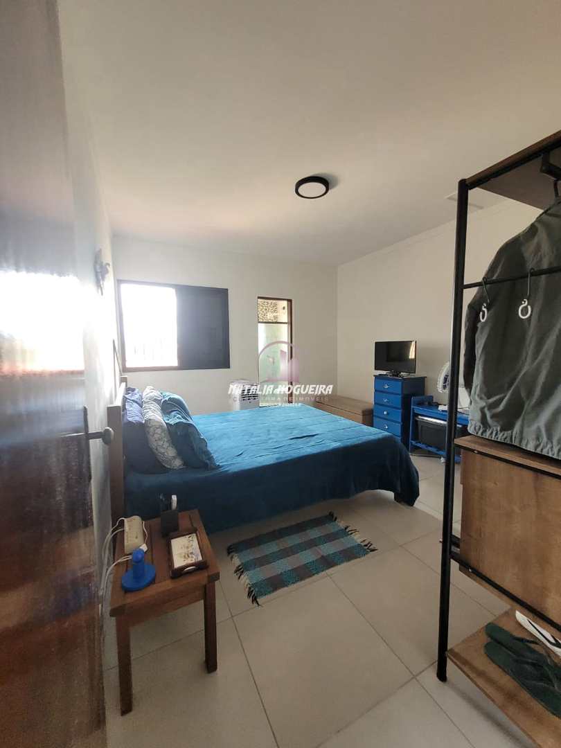 Casa à venda com 4 quartos, 420m² - Foto 22