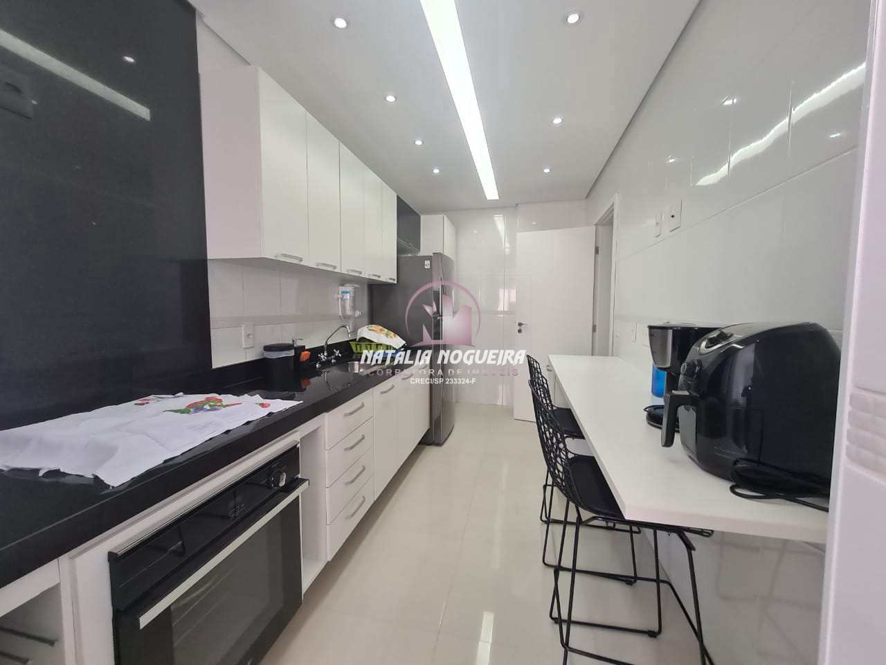 Apartamento à venda com 2 quartos, 104m² - Foto 17