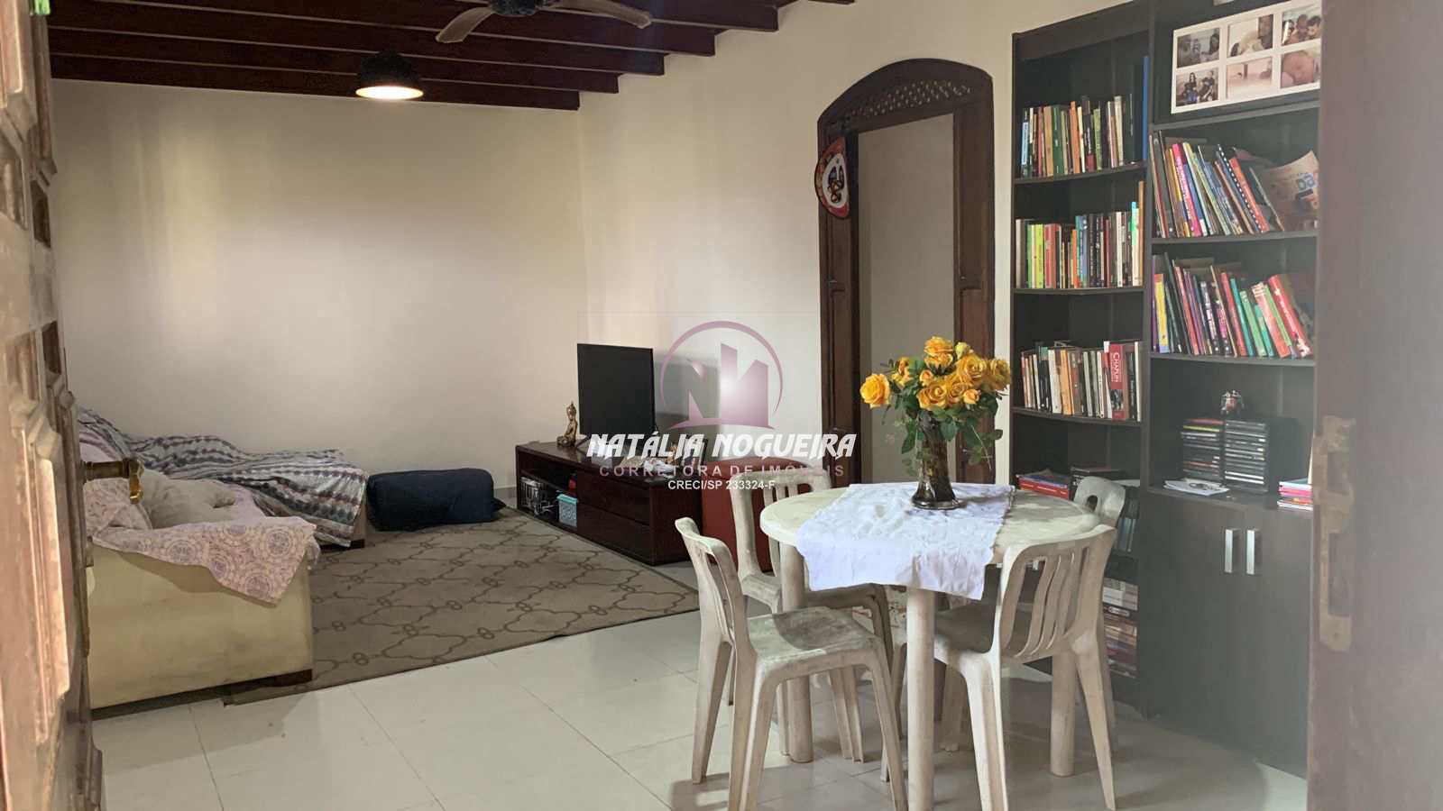 Casa à venda com 4 quartos, 330m² - Foto 4