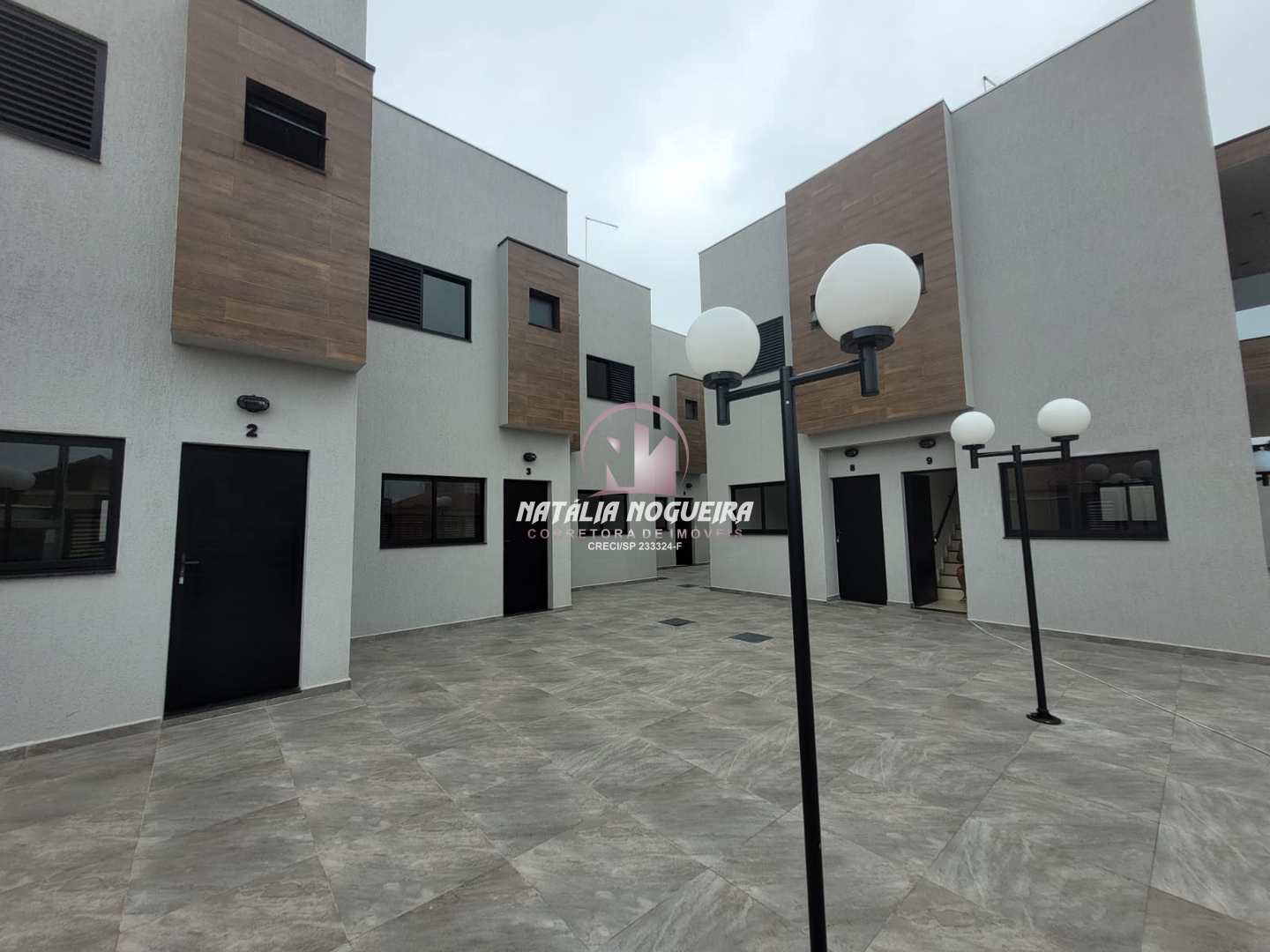 Sobrado à venda com 2 quartos, 87m² - Foto 2