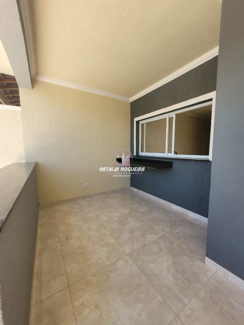 Casa à venda com 3 quartos, 179m² - Foto 8