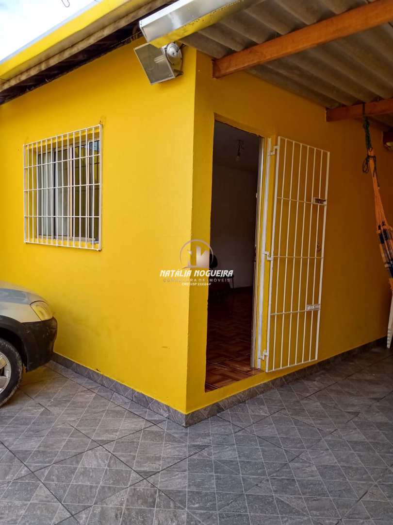 Casa à venda com 2 quartos, 180m² - Foto 2