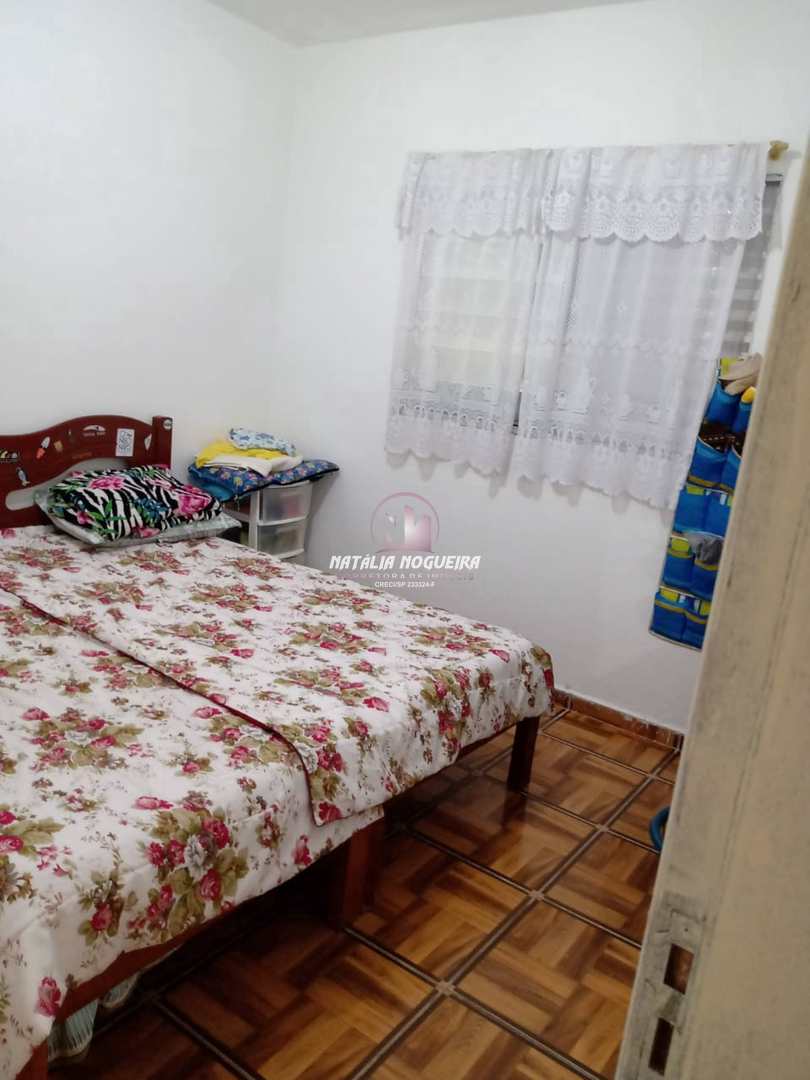 Casa à venda com 2 quartos, 180m² - Foto 9