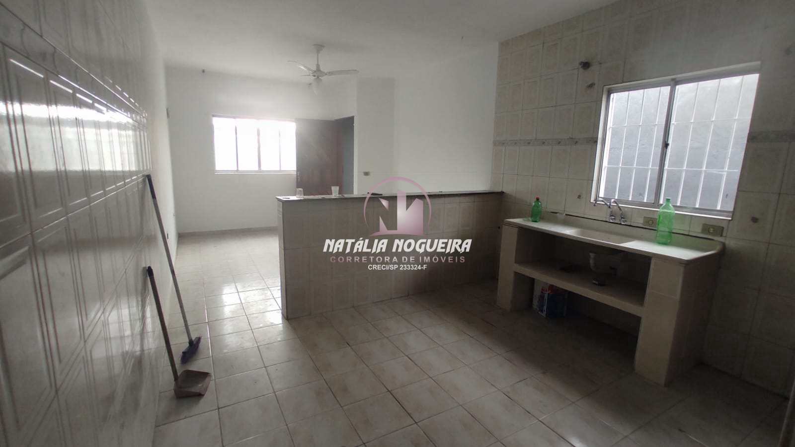 Casa à venda com 1 quarto, 150m² - Foto 6