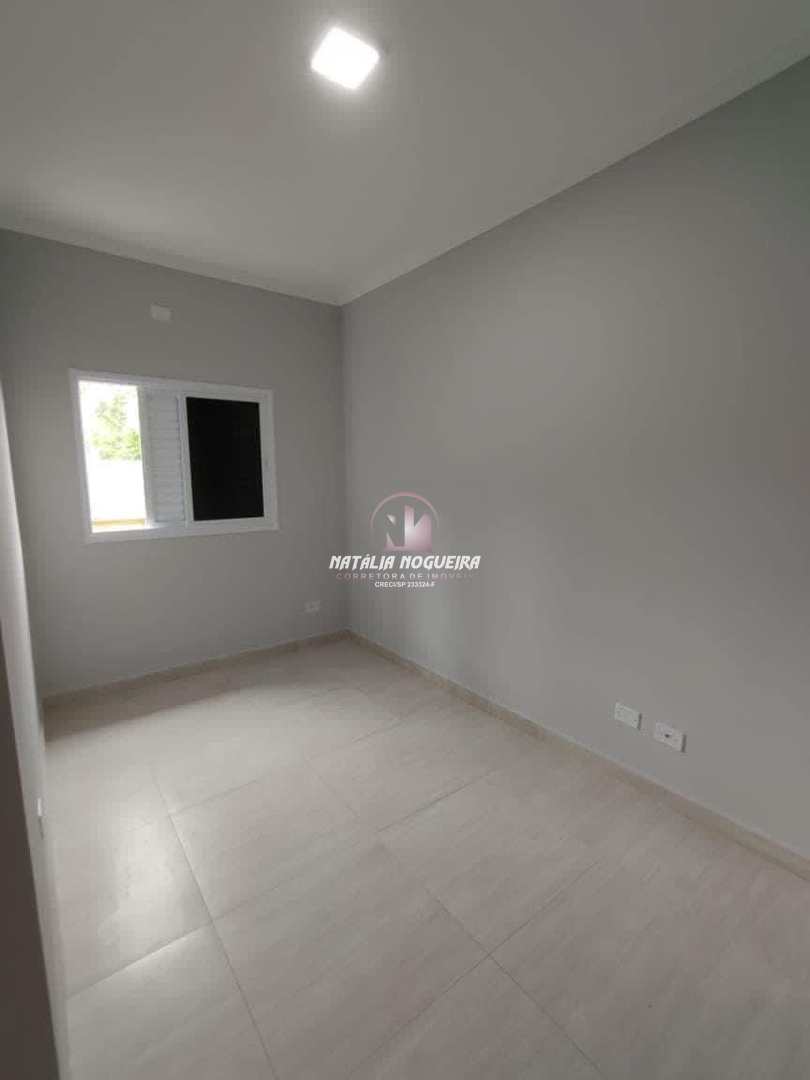 Casa à venda com 2 quartos, 40m² - Foto 16