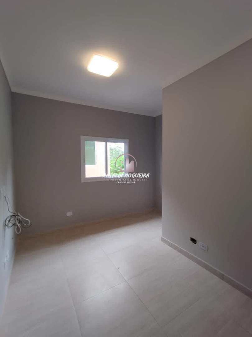 Casa à venda com 2 quartos, 40m² - Foto 11