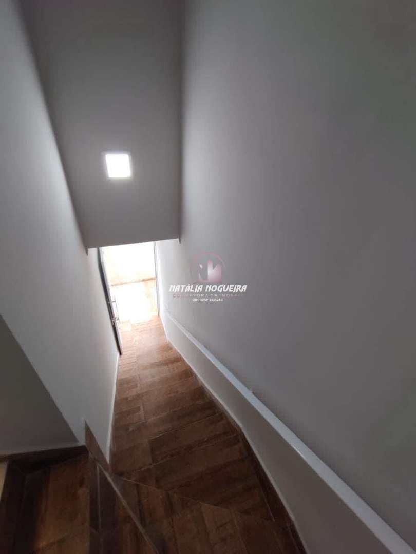 Casa à venda com 2 quartos, 40m² - Foto 5